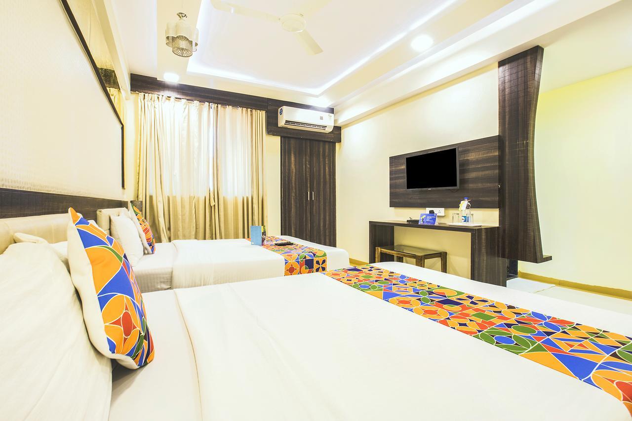 Fabexpress Time Square Hotel Thane Buitenkant foto